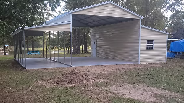 Custom metal building in Tyler, Texas showing personalized design options for workshops, garages, and storage.